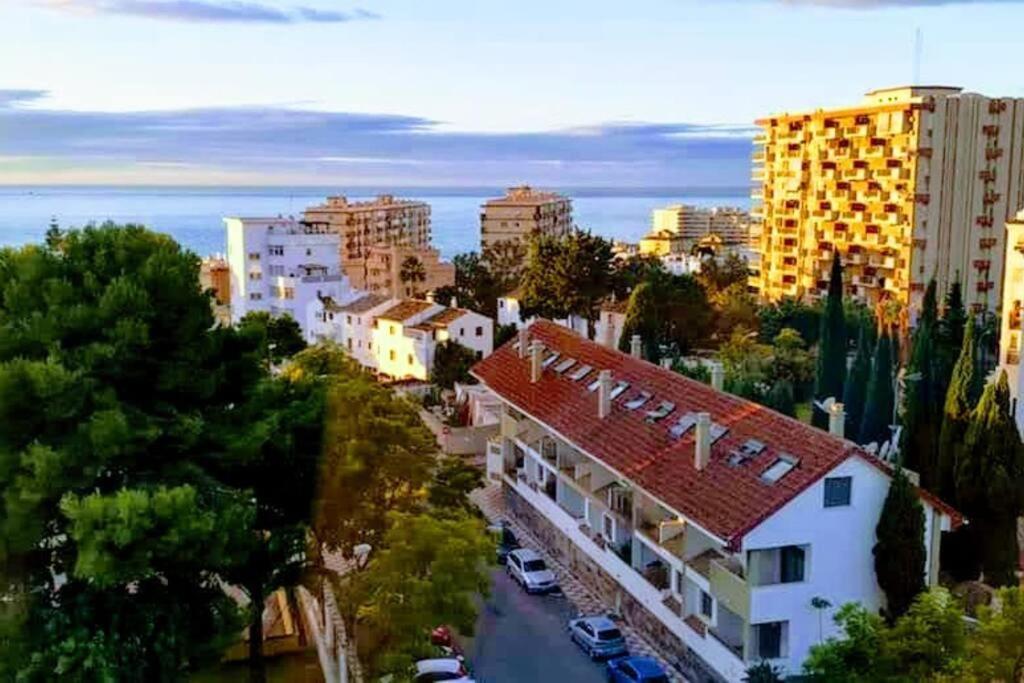 Beautiful Sea Views Cozy Apartment 350 M From Beach Benalmádena Εξωτερικό φωτογραφία